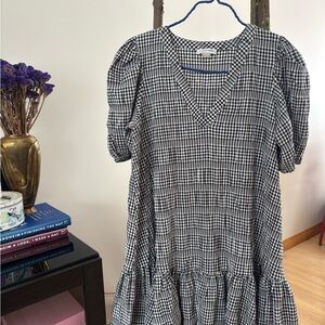 Calvin Klein Gingham V-Neck Puff Sleeve Dress